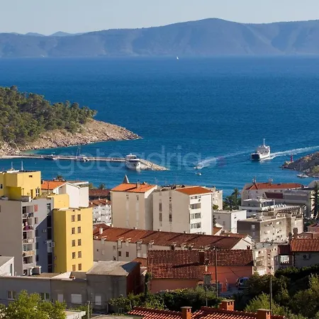 Penthouse With Panoramic View Ally Apartment