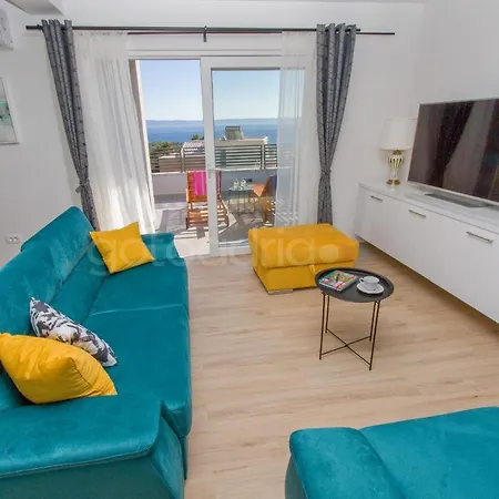 Lägenhet Penthouse With Panoramic View Ally Makarska